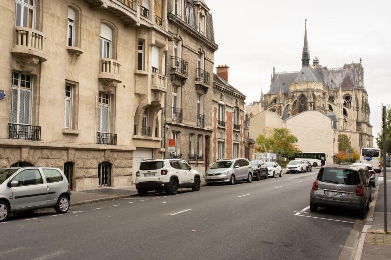 Au Pied De La Cathedrale Apartment Reims